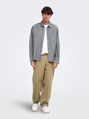 Only & Sons - Ajuste confortable Camisa 'ONSBury' en gris
