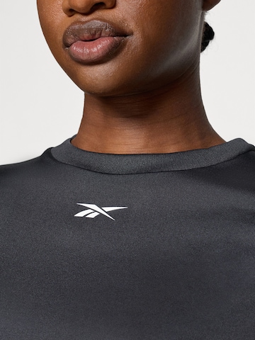 T-shirt fonctionnel 'MICHAELA' Reebok en noir