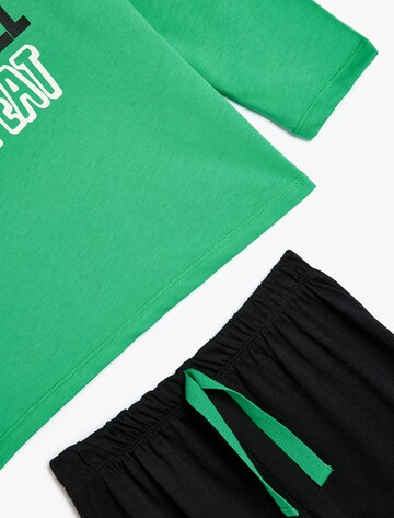 Koton Schlafanzug in Grün