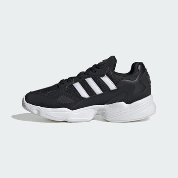 ADIDAS ORIGINALS Sneakers 'Falcon' i sort