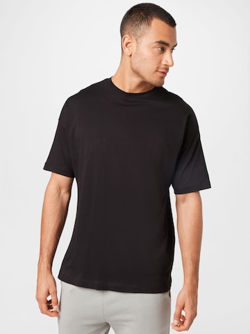 Tricou 'Essentials' de la WESTMARK LONDON pe negru: față