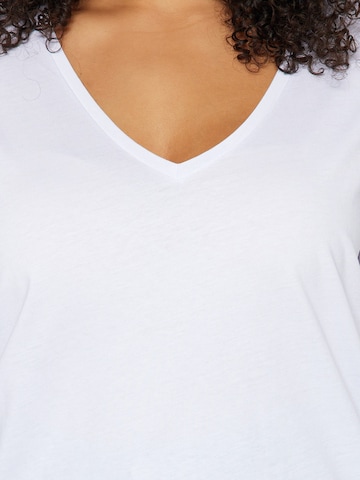 T-shirt Trendyol Curve en noir
