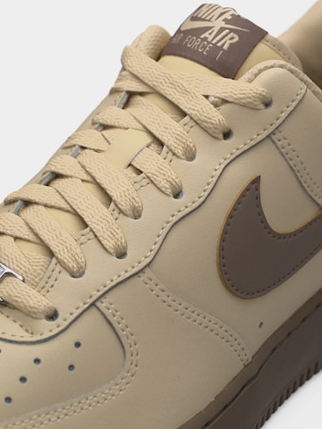 Nike Sportswear Platform trainers 'Nike Air Force 1 '07' in Brown