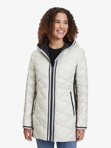 Amber & June Between-Season Jacket in Beige: front