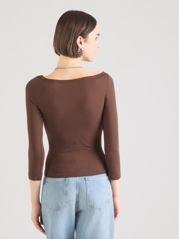 PIECES Μπλουζάκι 'PCPHOEBE' σε καφέ