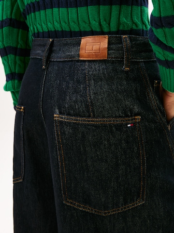 mėlyna TOMMY HILFIGER Laisvas Džinsai