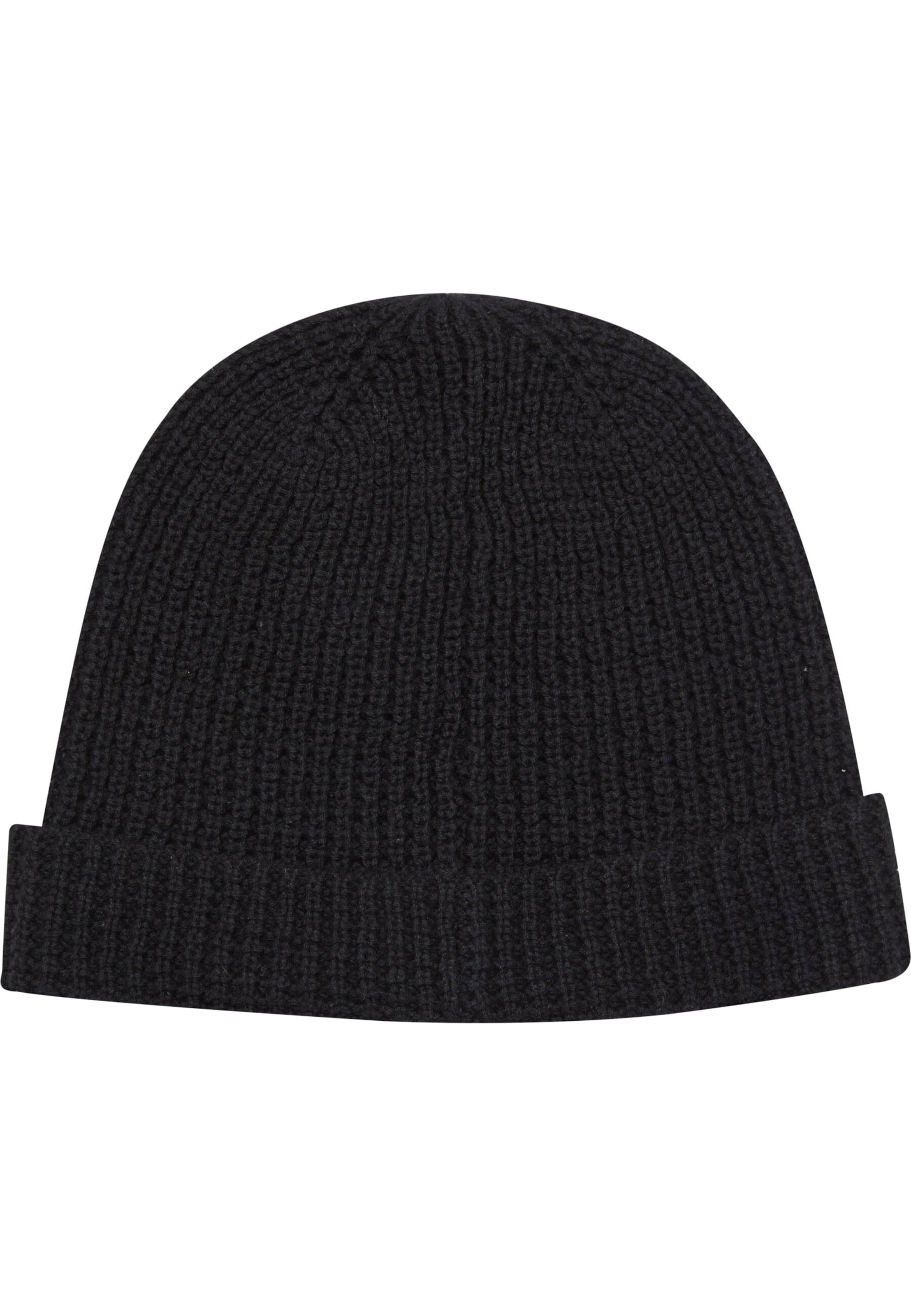 Prohibited Pipo värissä musta