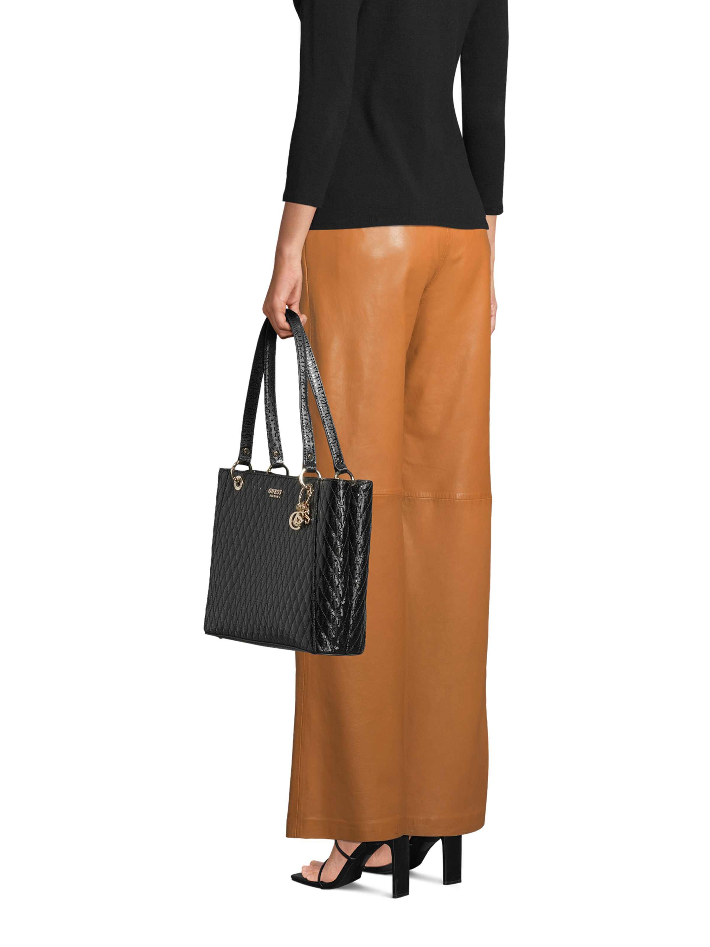 GUESS Válltáska 'Betula' - fekete