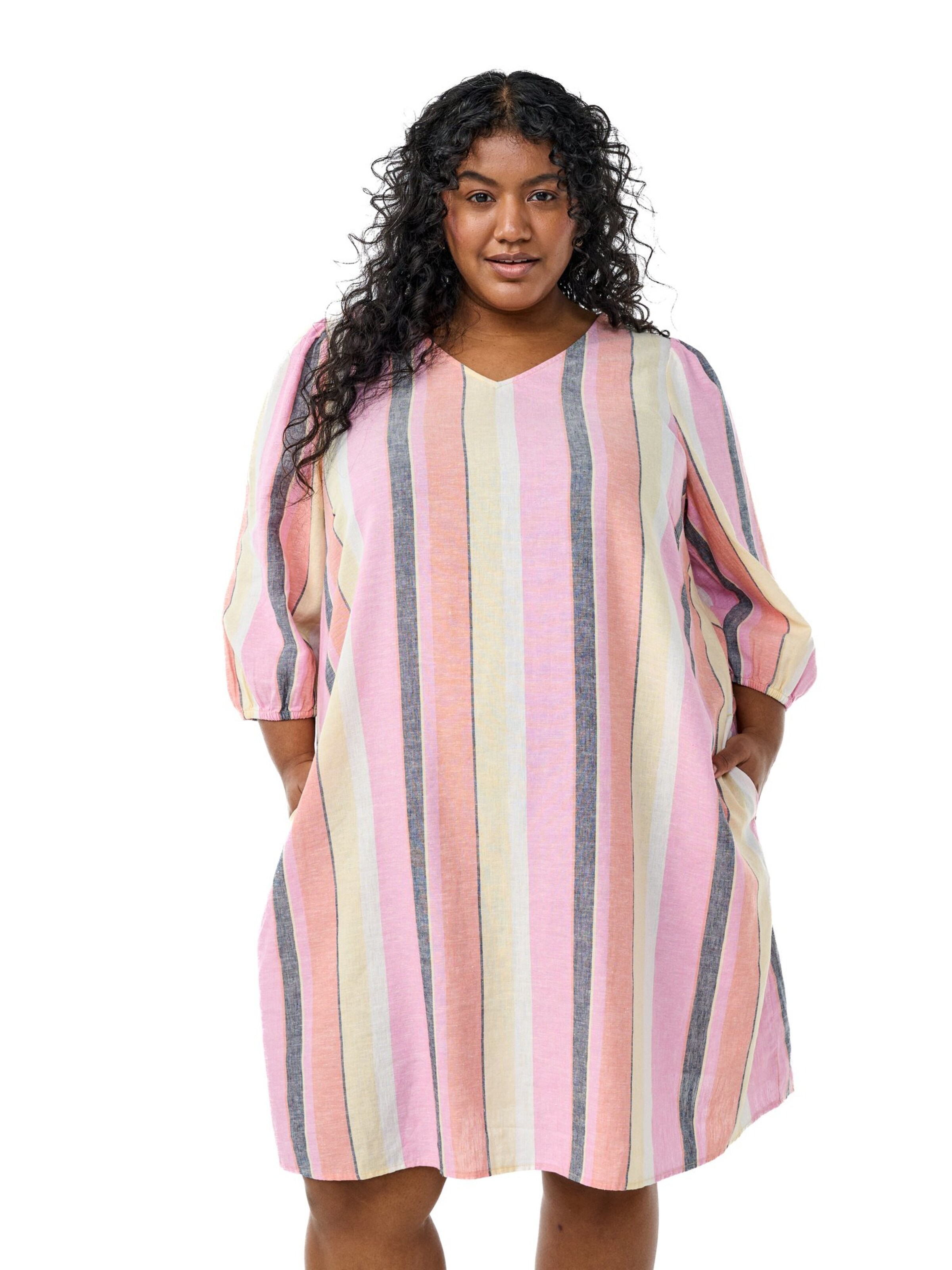 Robe 'Vlina' Zizzi en mélange de couleurs