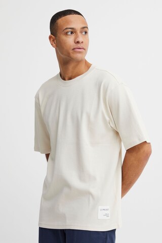 11 Project Shirt in Beige: voorkant