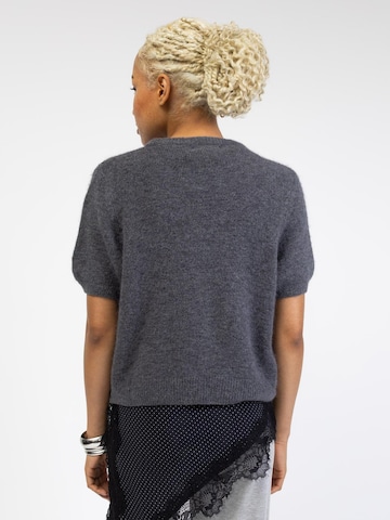 BROKE + SCHÖN Strickjacke 'Kurzarm Strickjacke'‌‌‌‌‌‌‌ in Grau