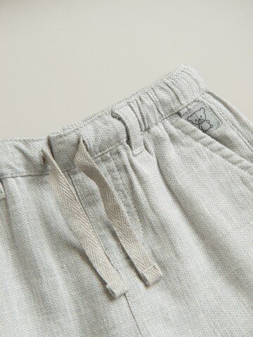 Set di Cool Club in bianco