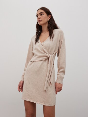 Robe 'Loran' EDITED en beige : devant