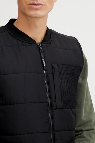 11 Project Vest in Black