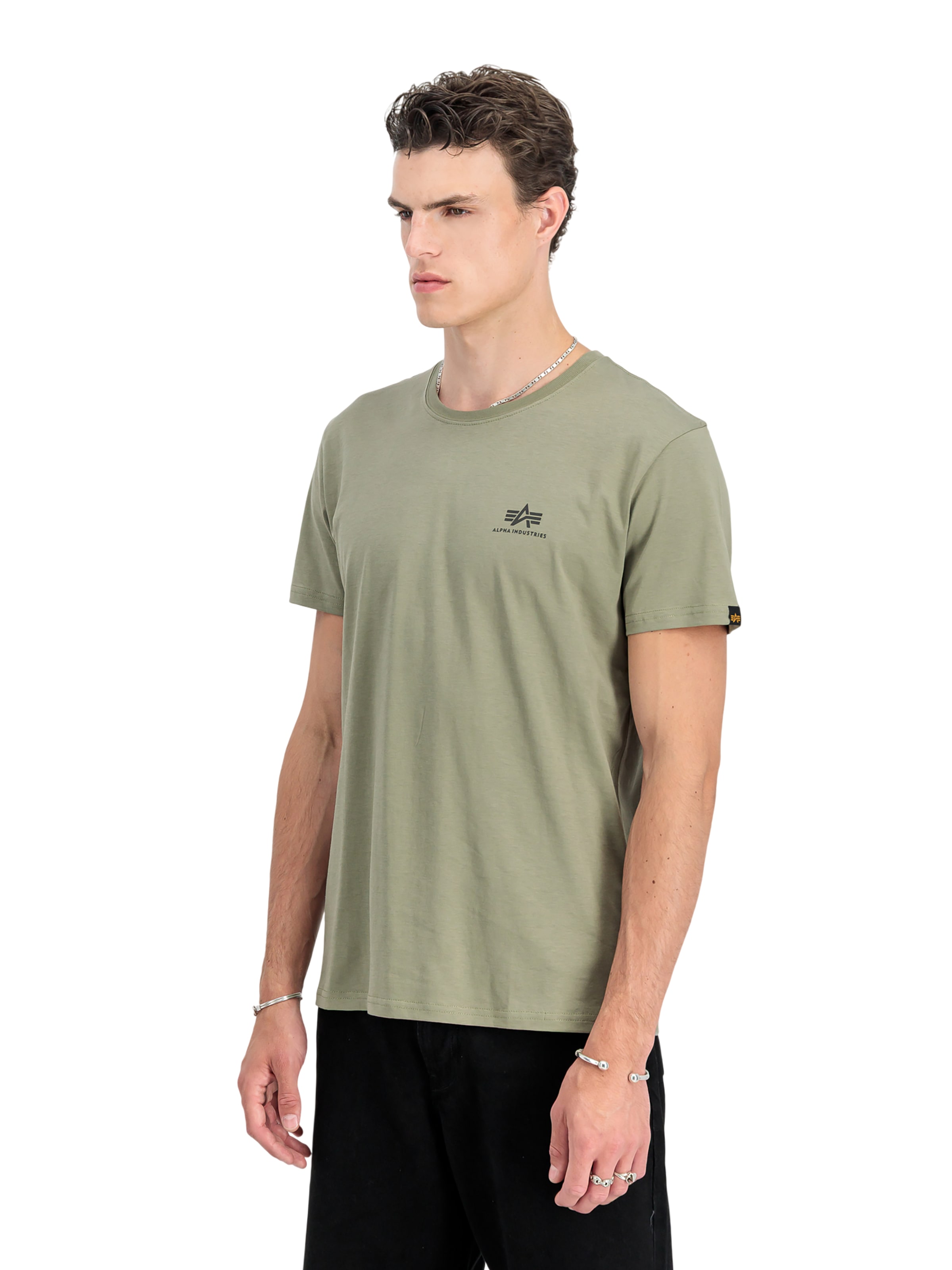 ALPHA INDUSTRIES Shirt 'Basic Small Logo'‌‌‌‌‌‌‌ in Grün