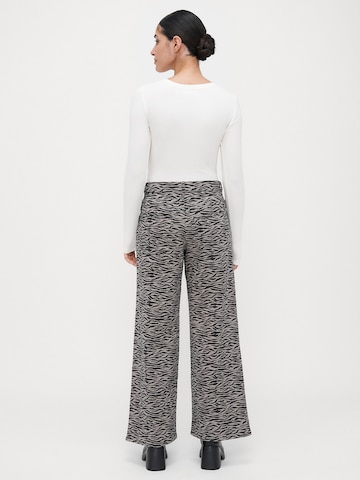 Only Petite Zvonové kalhoty Džíny 'ONLMADISON' – černá