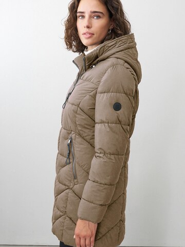 ONUA Winter Jacket 'Aurora' in Brown