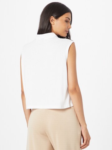 Gina Tricot Тениска 'Charlotte' в бяло