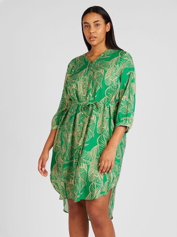 Robe-chemise 'BETSEY' ONLY Carmakoma en vert : devant