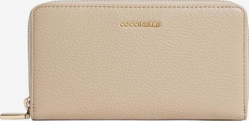 Portamonete 'COCCINELLE METALLIC 26 135' di Coccinelle in beige: frontale