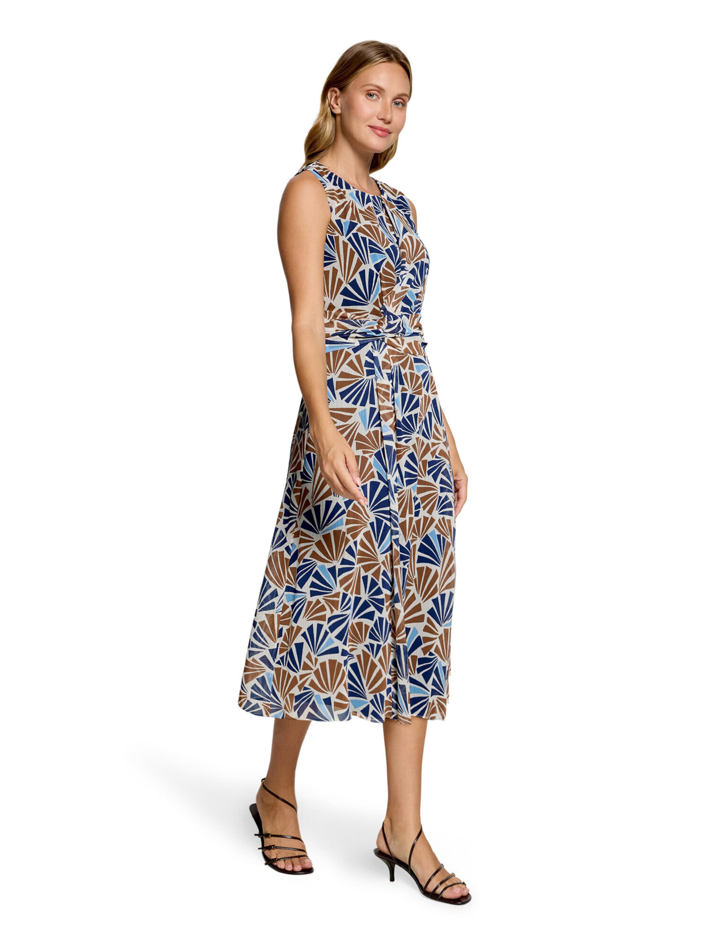 Betty & Co Evening dress in Beige