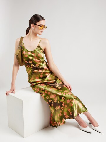 Robe TOPSHOP en mélange de couleurs