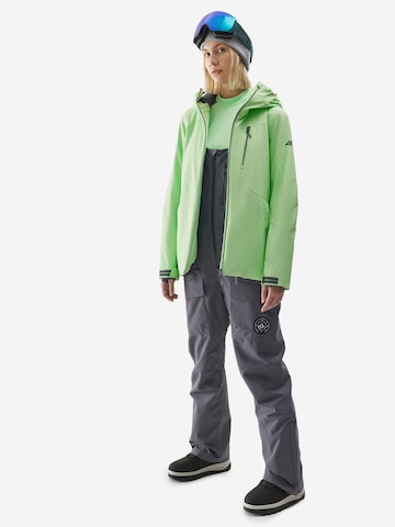 4F Outdoor jacket in Green