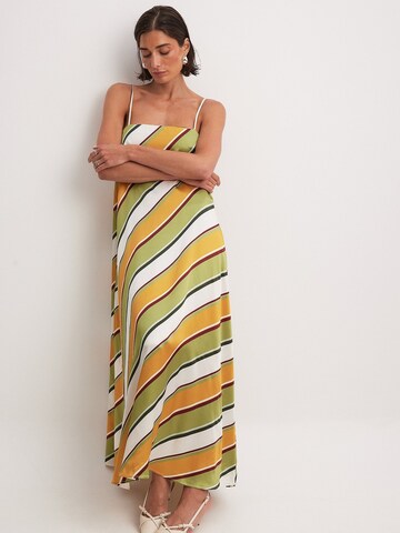 NA-KD Dress in Yellow: front