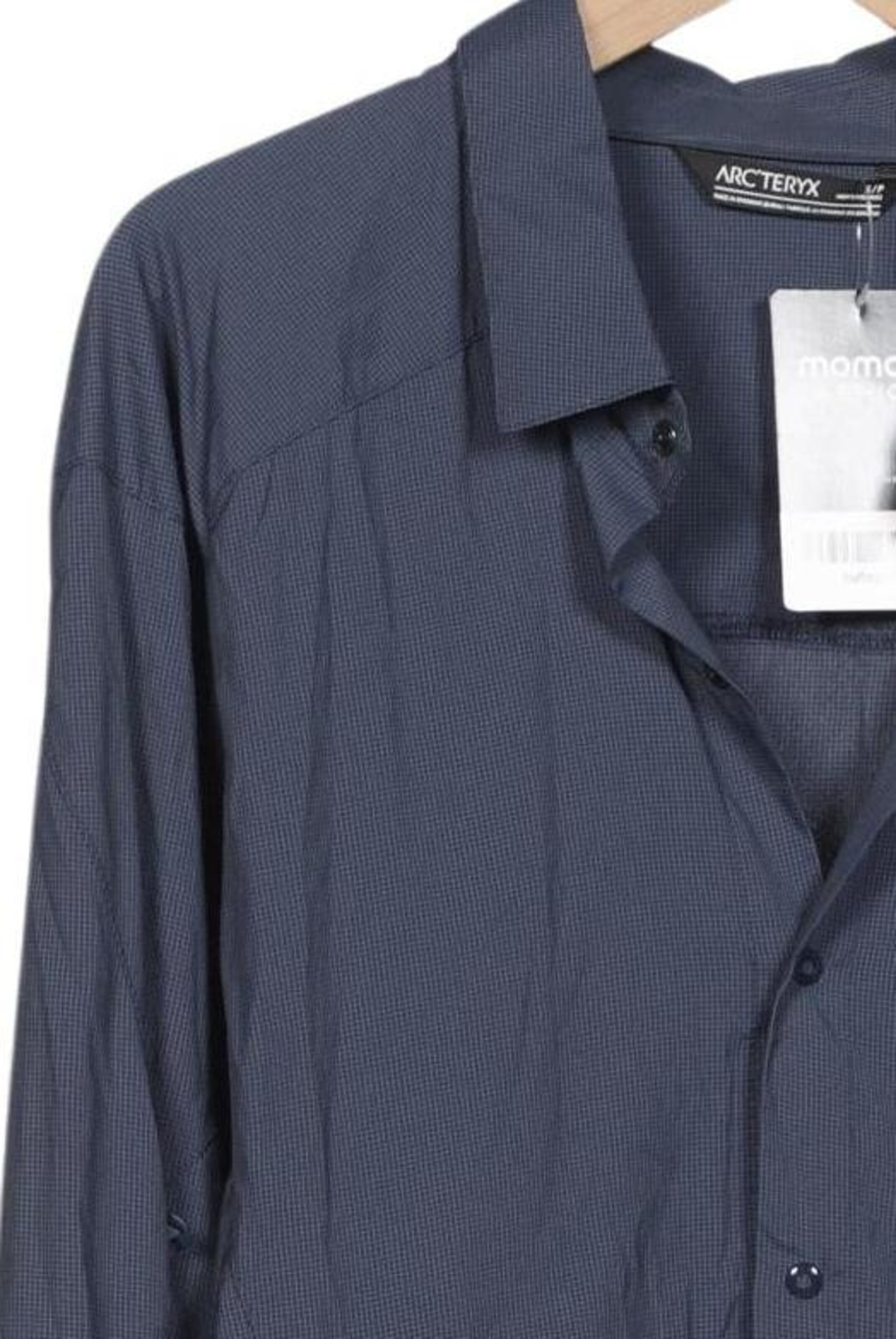 Arcteryx Button Up Shirt in S in Blue