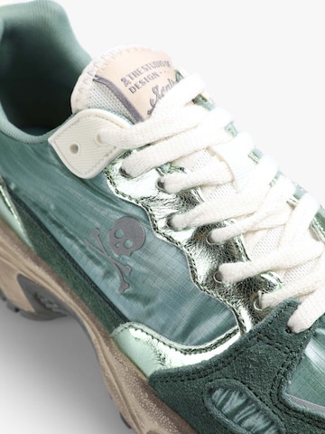 Scalpers Sneakers in Green