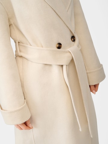 Manteau mi-saison 'Elodie' RICANO en blanc
