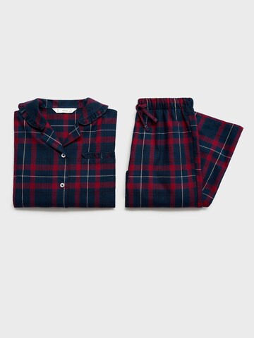 Pijamale de la MANGO KIDS pe roșu