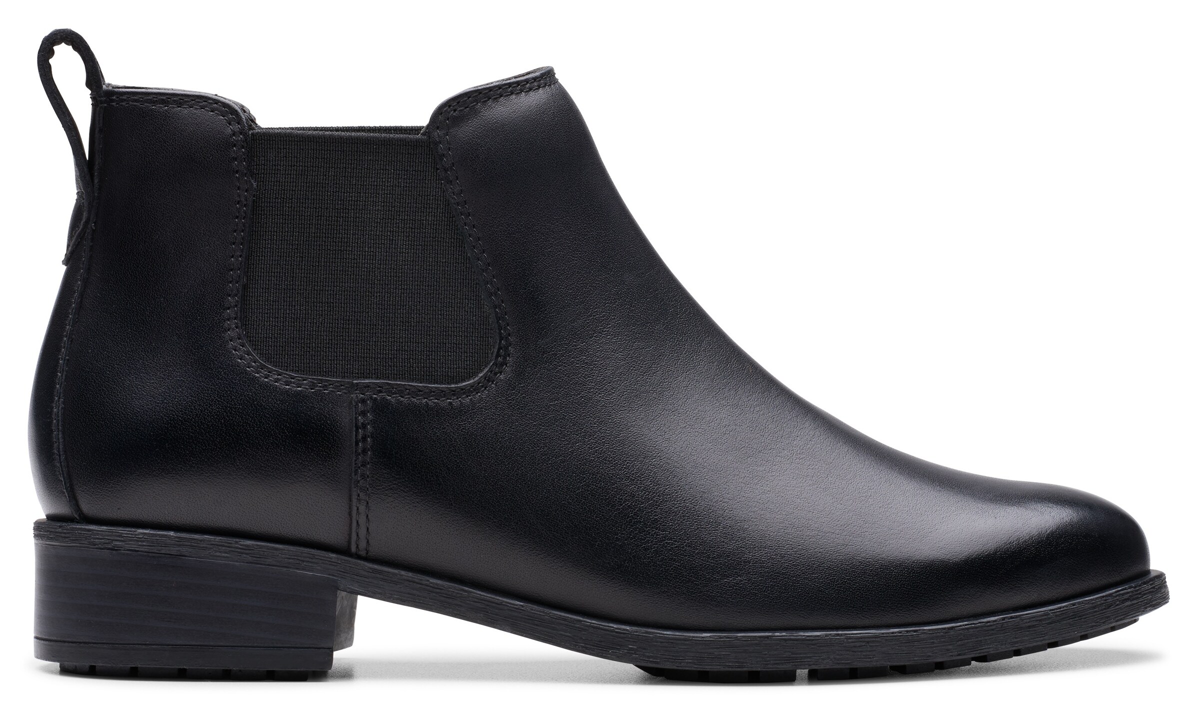 CLARKS Chelsea Boots in Black