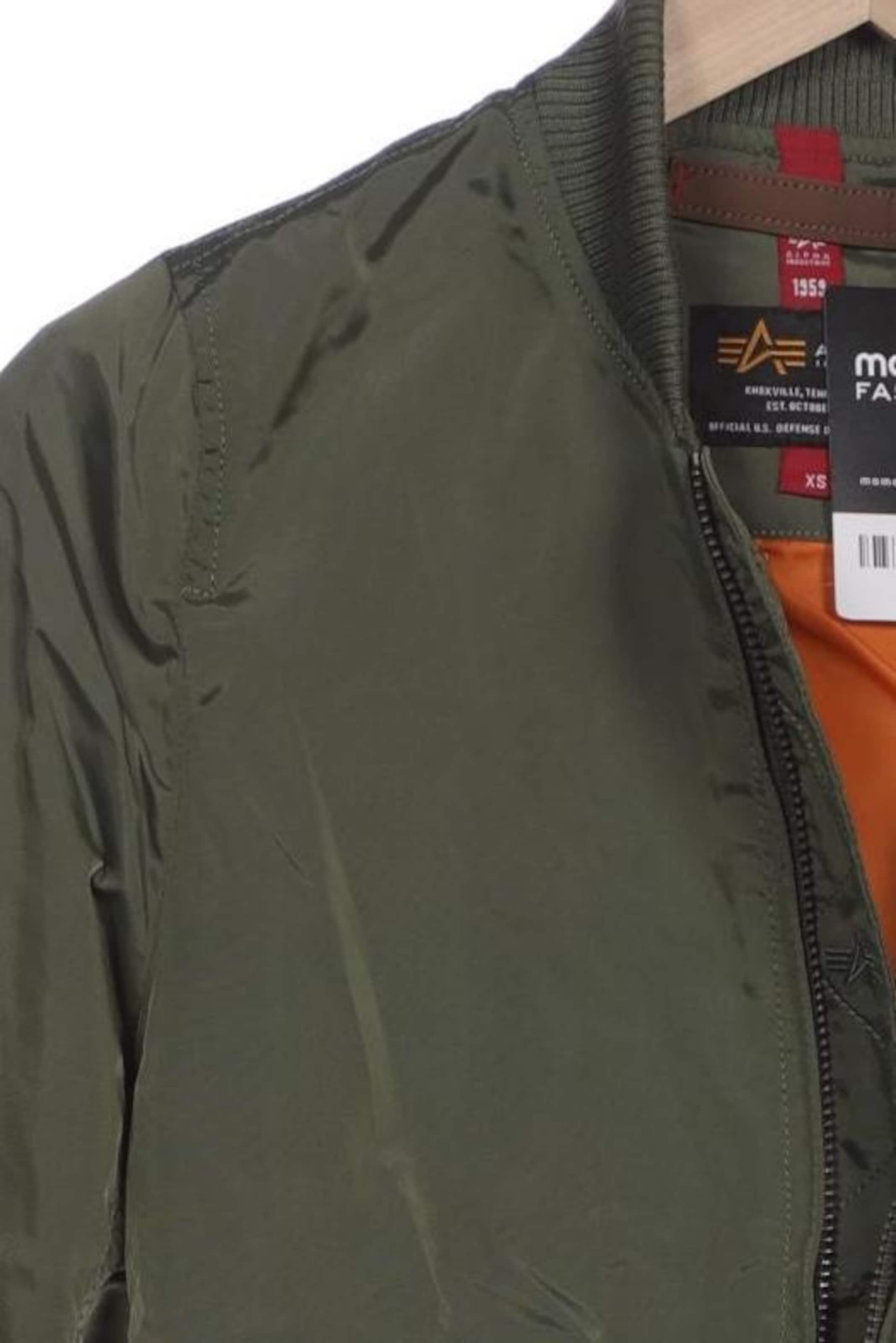 ALPHA INDUSTRIES Jacket & Coat in XS in Green