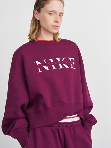 Nike Sportswear - Sweatshirt 'PHNX FLC' em vermelho: frente