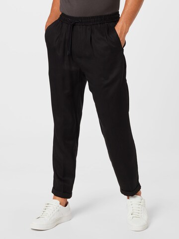 tigha Loose fit Pants 'Kaylen' in Black: front