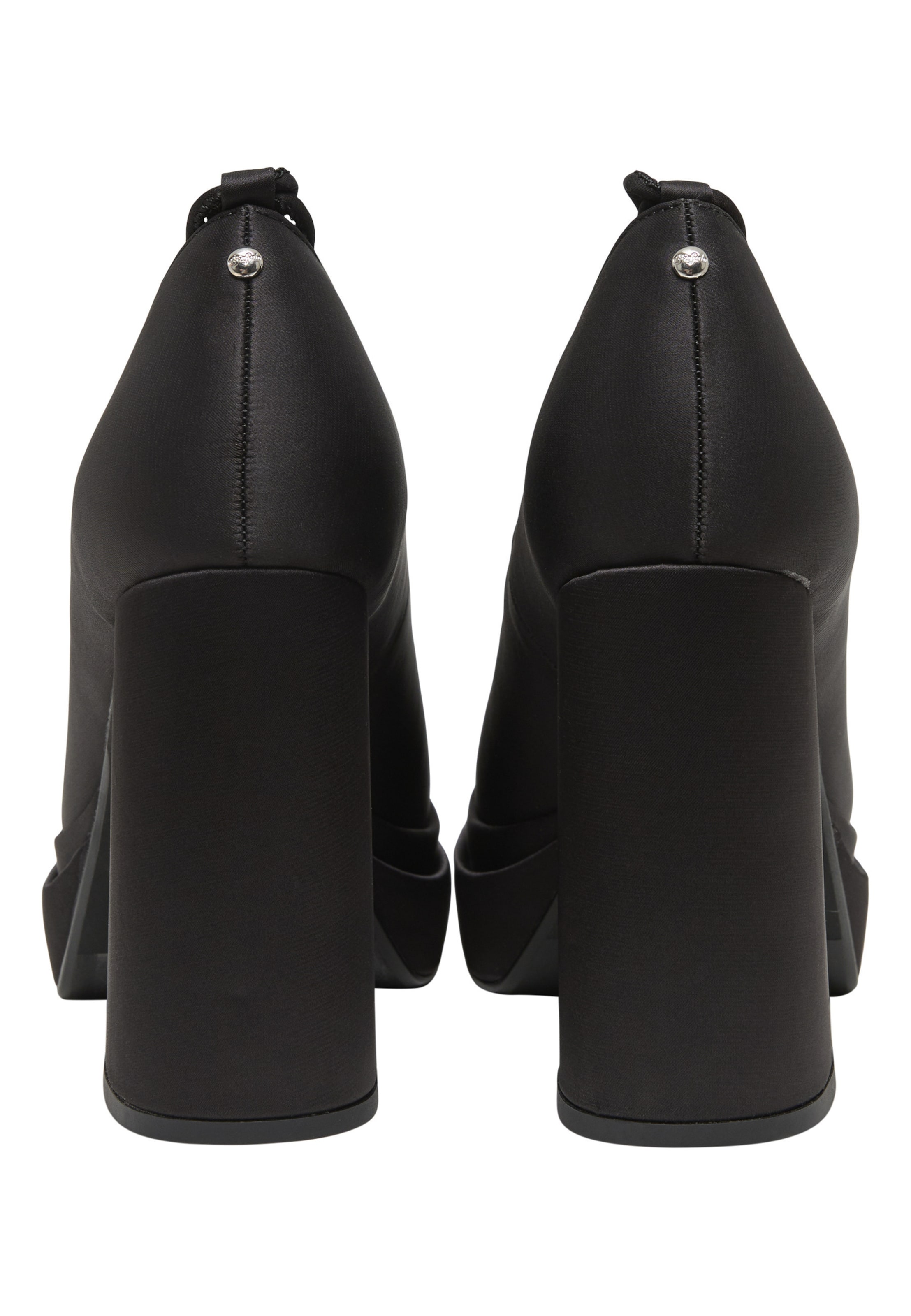 BUFFALO Pumps 'May Ghillie' in Black