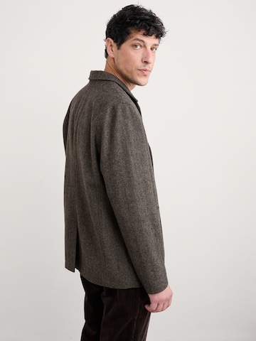 Seasalt Cornwall Regular fit Colbert 'Pelynt' in Bruin