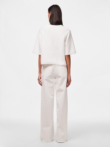 Pullover di PIECES in bianco