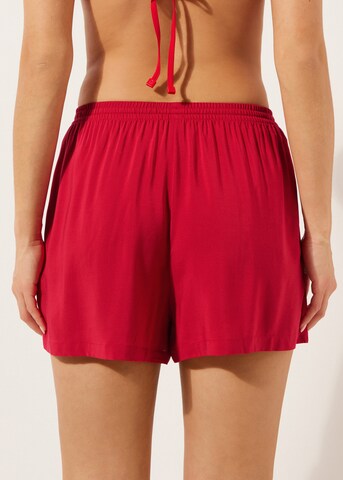 CALZEDONIA Loosefit Shorts in Rot