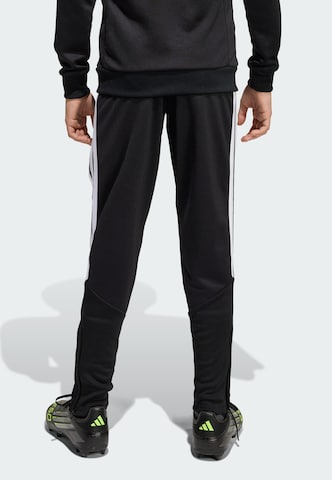 ADIDAS PERFORMANCE - Tapered Pantalón deportivo 'Tiro26 League' en negro