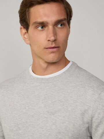 Hackett London Pullover in Grau