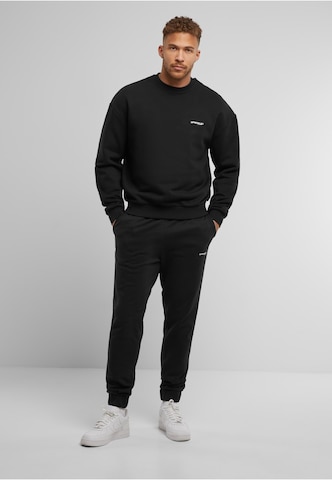 MT Upscale Sweatshirt in Schwarz
