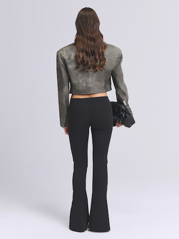 AEMMI Blazer in Grey