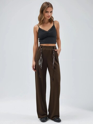 regular Pantaloni di Hiccup in marrone