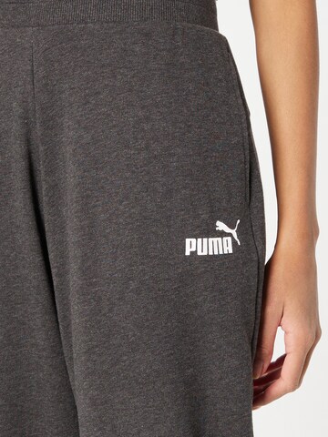 PUMA Tapered Sporthose 'ESSENTIAL' in Grau