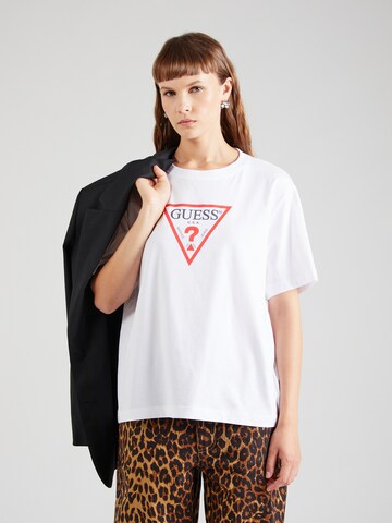 T-shirt 'ICONIC' GUESS JEANS en blanc : devant