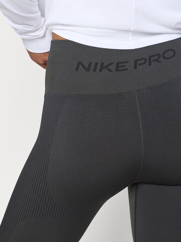 NIKE Skinny Παντελόνι φόρμας σε γκρι