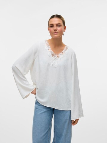 Camicia da donna 'VMALVA' di VERO MODA in bianco: frontale