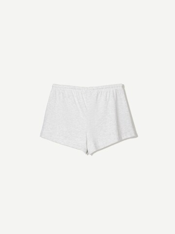 Bershka Regular Byxa i grå